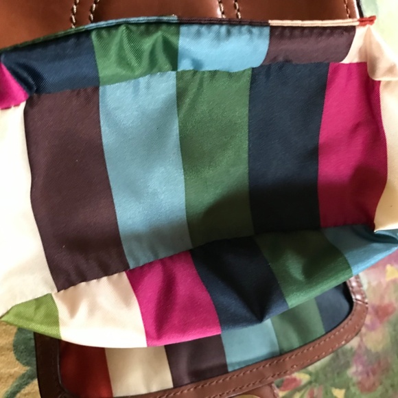 Mini Coach - Picture 15 of 16